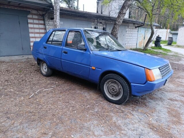 Синій ЗАЗ 1103 Славута, об'ємом двигуна 1.2 л та пробігом 120 тис. км за 650 $, фото 1 на Automoto.ua