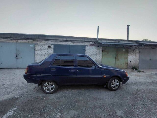 Синій ЗАЗ 1103 Славута, об'ємом двигуна 1.2 л та пробігом 65 тис. км за 1325 $, фото 1 на Automoto.ua
