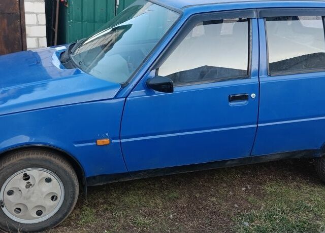 Синій ЗАЗ 1103 Славута, об'ємом двигуна 1.2 л та пробігом 140 тис. км за 758 $, фото 1 на Automoto.ua