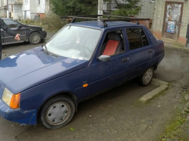 Синій ЗАЗ 1103 Славута, об'ємом двигуна 1.2 л та пробігом 44 тис. км за 750 $, фото 1 на Automoto.ua