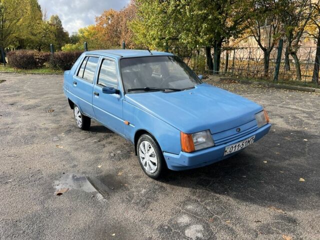 ЗАЗ 1103 Славута 2003 в Кропивницком (Кировограде) на Automoto.ua Синий ЗАЗ 1103 Славута, объемом двигателя 1.2 л и пробегом 169 тыс. км за 600 $, фото 1 на Automoto.ua