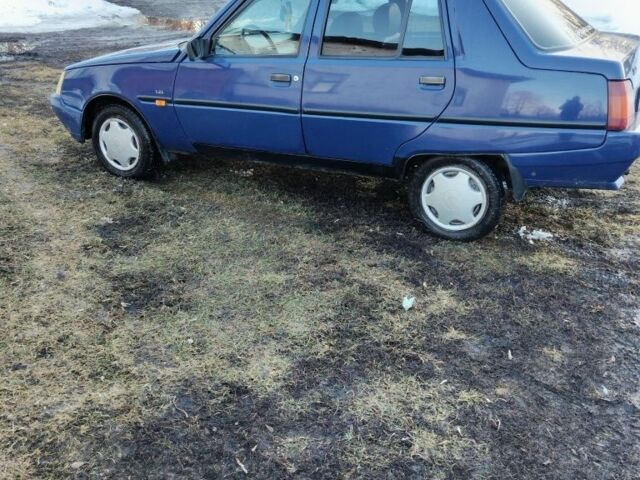 Синій ЗАЗ 1103 Славута, об'ємом двигуна 1.2 л та пробігом 111 тис. км за 850 $, фото 1 на Automoto.ua