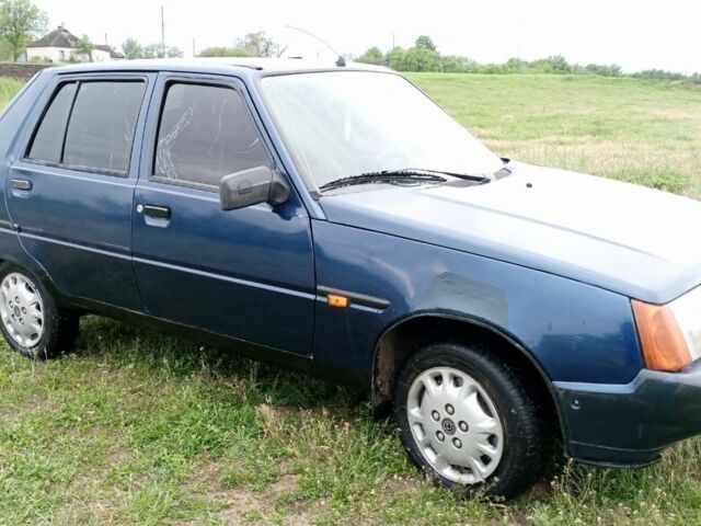Синій ЗАЗ 1103 Славута, об'ємом двигуна 1.2 л та пробігом 125 тис. км за 550 $, фото 1 на Automoto.ua