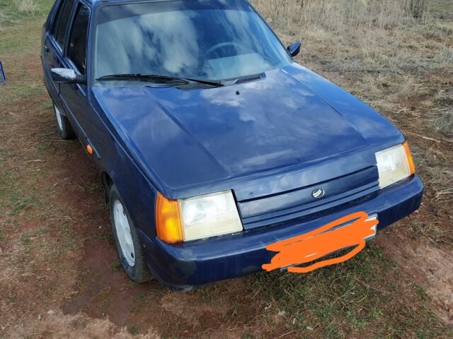 Синій ЗАЗ 1103 Славута, об'ємом двигуна 1.2 л та пробігом 90 тис. км за 1500 $, фото 1 на Automoto.ua