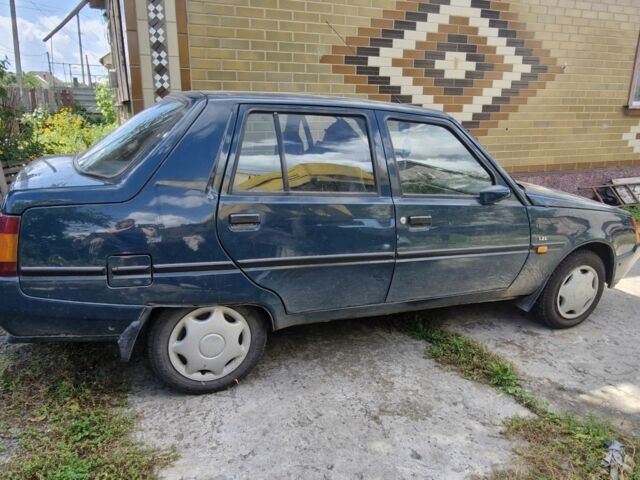 Синій ЗАЗ 1103 Славута, об'ємом двигуна 0 л та пробігом 39 тис. км за 1566 $, фото 1 на Automoto.ua