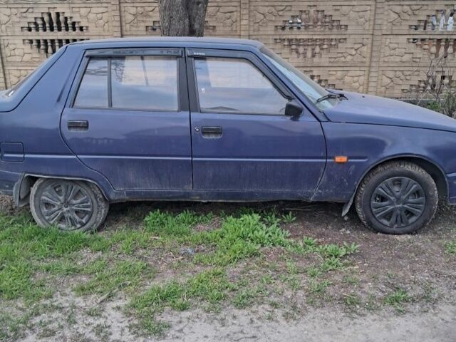 Синий ЗАЗ 1103 Славута, объемом двигателя 1.2 л и пробегом 261 тыс. км за 572 $, фото 1 на Automoto.ua