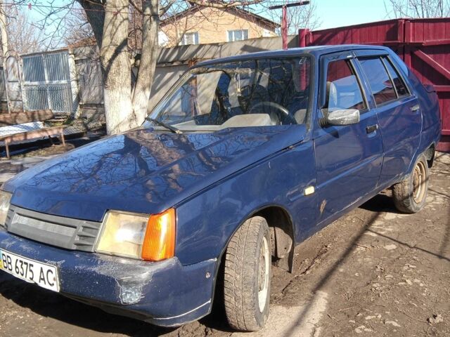 Синий ЗАЗ 1103 Славута, объемом двигателя 1.2 л и пробегом 191 тыс. км за 800 $, фото 1 на Automoto.ua