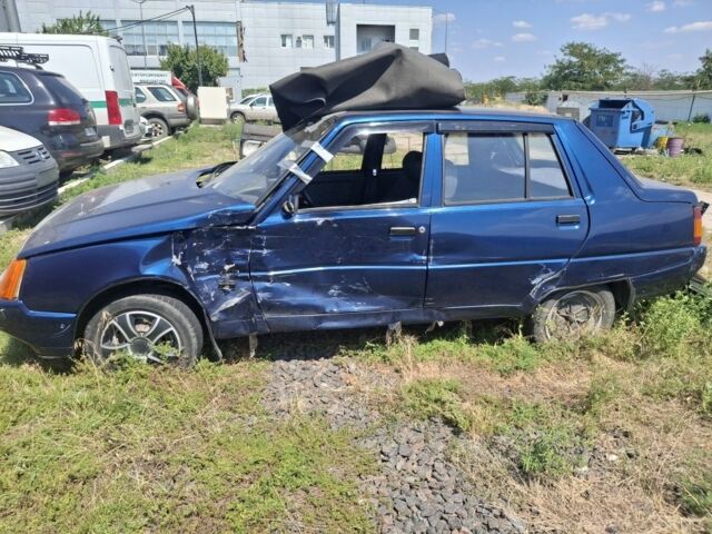 Синій ЗАЗ 1103 Славута, об'ємом двигуна 1.2 л та пробігом 56 тис. км за 225 $, фото 1 на Automoto.ua