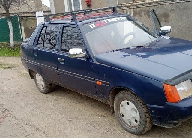 Синій ЗАЗ 1103 Славута, об'ємом двигуна 0 л та пробігом 155 тис. км за 992 $, фото 1 на Automoto.ua