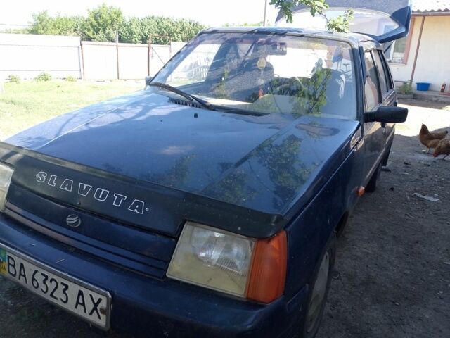 Синий ЗАЗ 1103 Славута, объемом двигателя 1.3 л и пробегом 150 тыс. км за 800 $, фото 1 на Automoto.ua