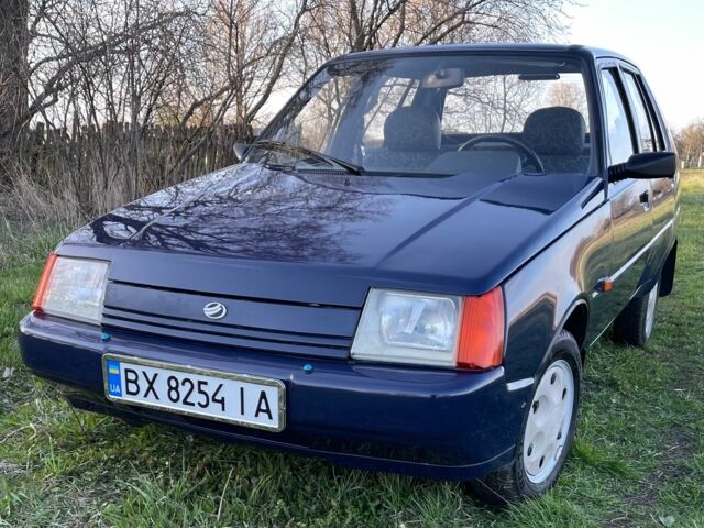 Синий ЗАЗ 1103 Славута, объемом двигателя 1.3 л и пробегом 9 тыс. км за 2699 $, фото 1 на Automoto.ua