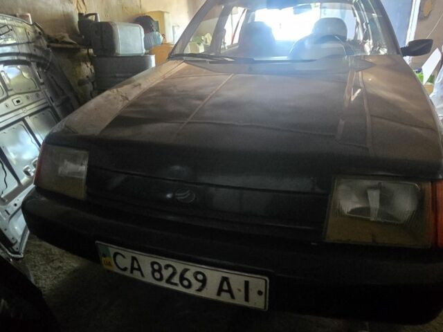 Синий ЗАЗ 1103 Славута, объемом двигателя 1.3 л и пробегом 72 тыс. км за 800 $, фото 1 на Automoto.ua