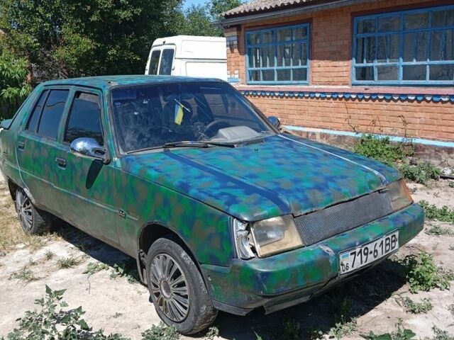 Синий ЗАЗ 1103 Славута, объемом двигателя 1 л и пробегом 1000 тыс. км за 239 $, фото 1 на Automoto.ua