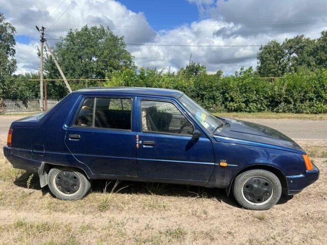 Синий ЗАЗ 1103 Славута, объемом двигателя 0 л и пробегом 100 тыс. км за 1500 $, фото 1 на Automoto.ua