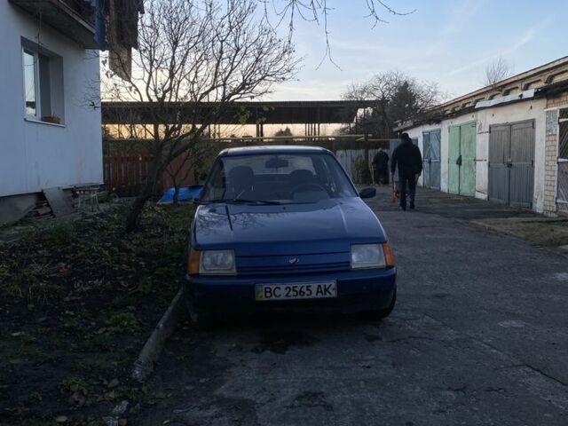 Синий ЗАЗ 1103 Славута, объемом двигателя 1.2 л и пробегом 1000 тыс. км за 680 $, фото 1 на Automoto.ua