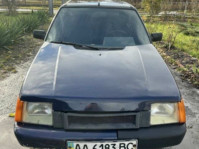 Синий ЗАЗ 1103 Славута, объемом двигателя 1.2 л и пробегом 165 тыс. км за 650 $, фото 1 на Automoto.ua