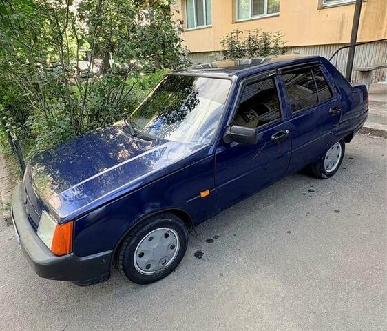Синий ЗАЗ 1103 Славута, объемом двигателя 1.3 л и пробегом 133 тыс. км за 1200 $, фото 1 на Automoto.ua