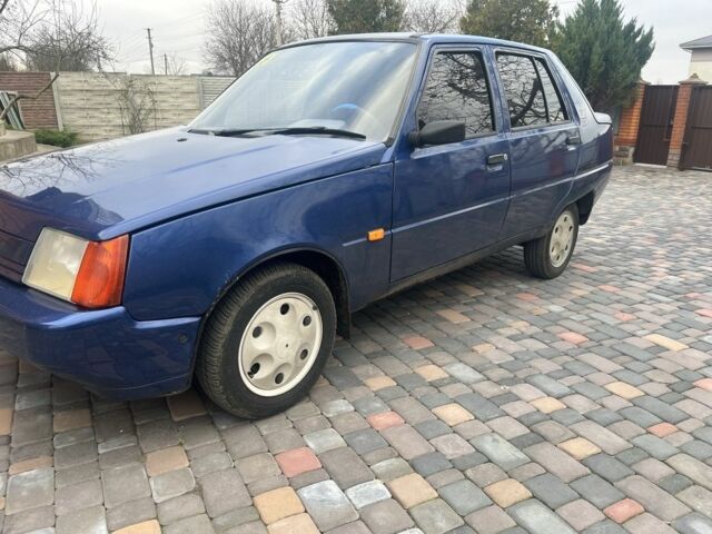 Синій ЗАЗ 1103 Славута, об'ємом двигуна 1.35 л та пробігом 59 тис. км за 1300 $, фото 1 на Automoto.ua