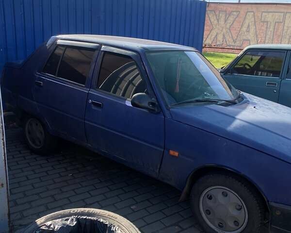 Синій ЗАЗ 1103 Славута, об'ємом двигуна 1.2 л та пробігом 271 тис. км за 950 $, фото 1 на Automoto.ua