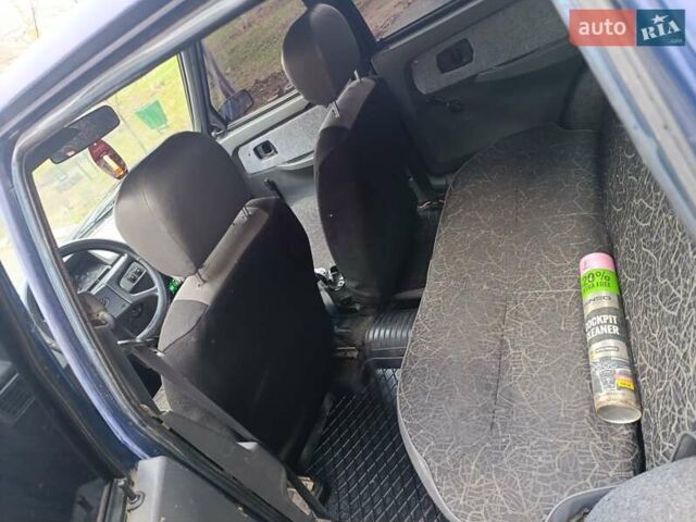 Синий ЗАЗ 1103 Славута, объемом двигателя 1.2 л и пробегом 160 тыс. км за 700 $, фото 1 на Automoto.ua