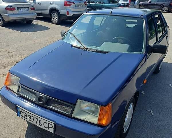 Синий ЗАЗ 1103 Славута, объемом двигателя 1.2 л и пробегом 327 тыс. км за 700 $, фото 1 на Automoto.ua