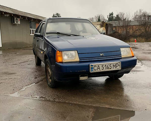 Синий ЗАЗ 1103 Славута, объемом двигателя 1.2 л и пробегом 100 тыс. км за 650 $, фото 1 на Automoto.ua