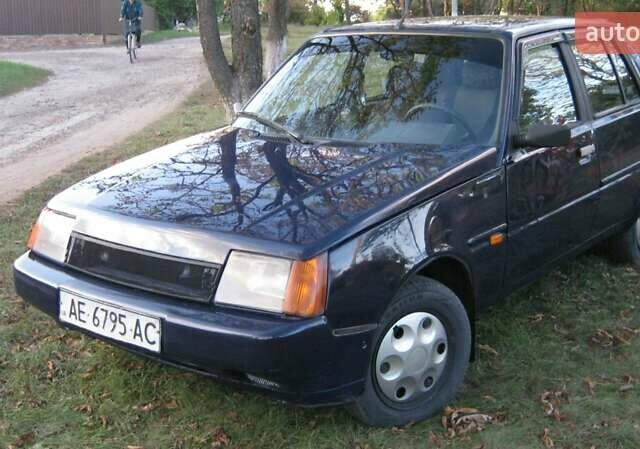 Синий ЗАЗ 1103 Славута, объемом двигателя 1.2 л и пробегом 111 тыс. км за 1568 $, фото 1 на Automoto.ua