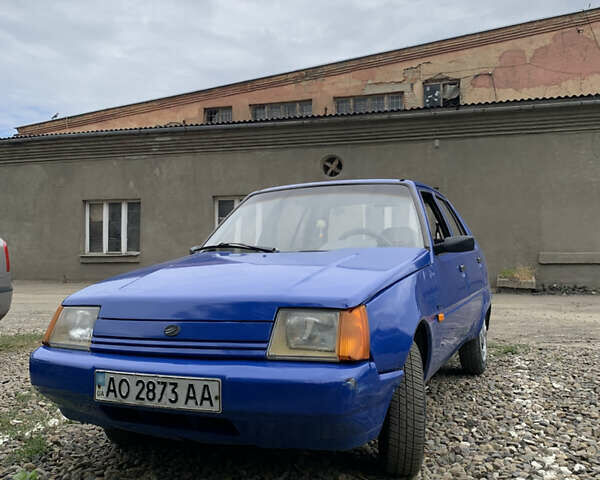 Синий ЗАЗ 1103 Славута, объемом двигателя 1.2 л и пробегом 142 тыс. км за 490 $, фото 1 на Automoto.ua