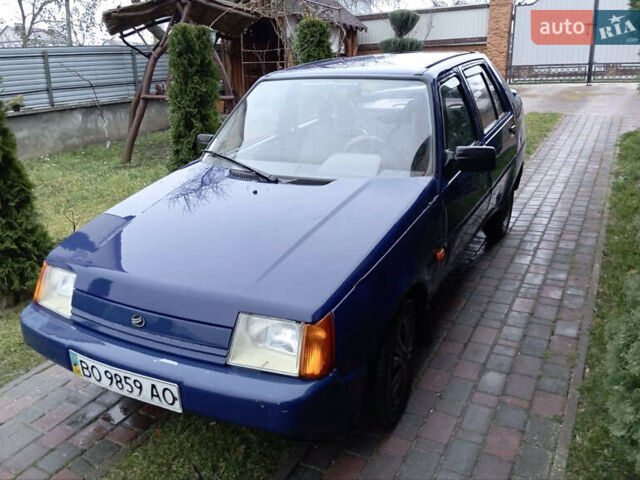 Синий ЗАЗ 1103 Славута, объемом двигателя 1.2 л и пробегом 127 тыс. км за 750 $, фото 1 на Automoto.ua