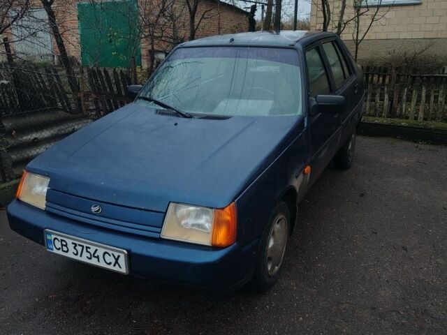 Синий ЗАЗ 1103 Славута, объемом двигателя 1.2 л и пробегом 160 тыс. км за 800 $, фото 1 на Automoto.ua