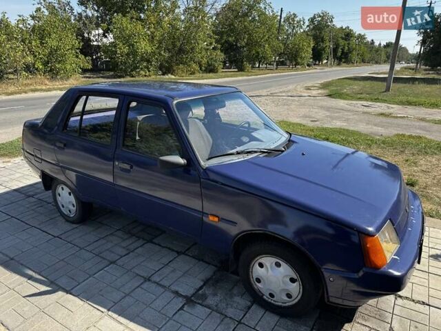 Синий ЗАЗ 1103 Славута, объемом двигателя 1.2 л и пробегом 150 тыс. км за 1000 $, фото 1 на Automoto.ua