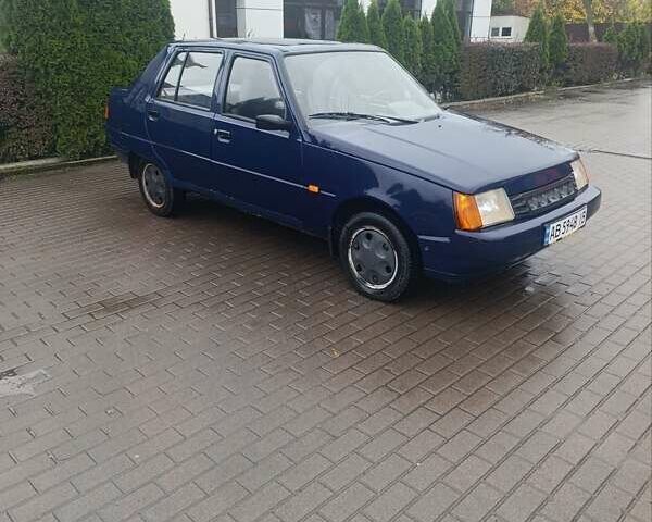 Синий ЗАЗ 1103 Славута, объемом двигателя 1.2 л и пробегом 95 тыс. км за 1000 $, фото 1 на Automoto.ua