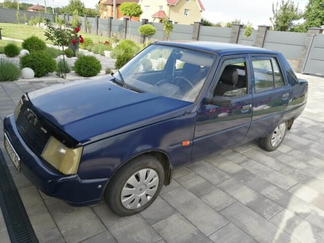 Синий ЗАЗ 1103 Славута, объемом двигателя 1.2 л и пробегом 126 тыс. км за 828 $, фото 1 на Automoto.ua