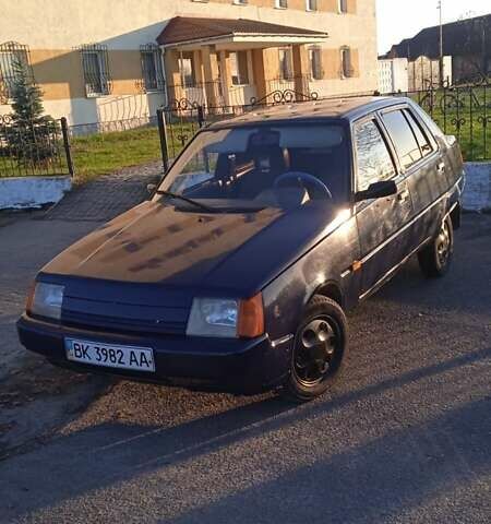 Синій ЗАЗ 1103 Славута, об'ємом двигуна 1.2 л та пробігом 134 тис. км за 1000 $, фото 1 на Automoto.ua