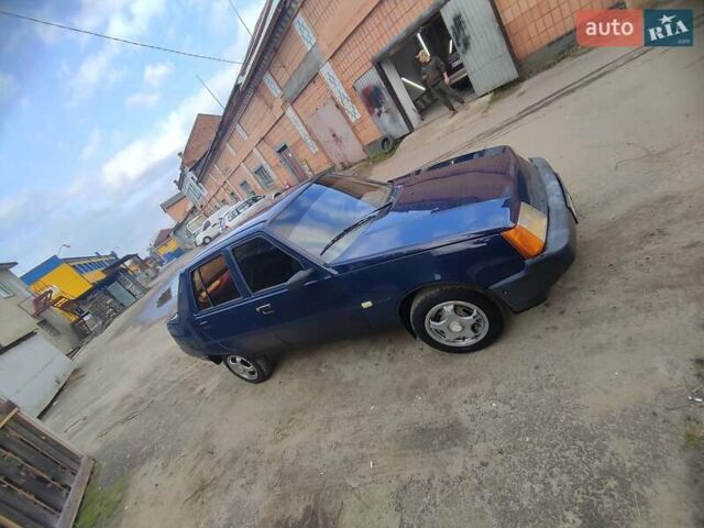 Синий ЗАЗ 1103 Славута, объемом двигателя 1.5 л и пробегом 250 тыс. км за 999 $, фото 1 на Automoto.ua