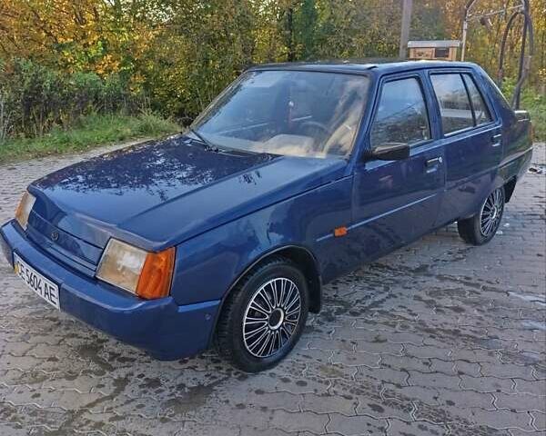 ЗАЗ 1103 Славута 2005 в Черновцах на Automoto.ua Синий ЗАЗ 1103 Славута, объемом двигателя 1.2 л и пробегом 96 тыс. км за 1350 $, фото 1 на Automoto.ua