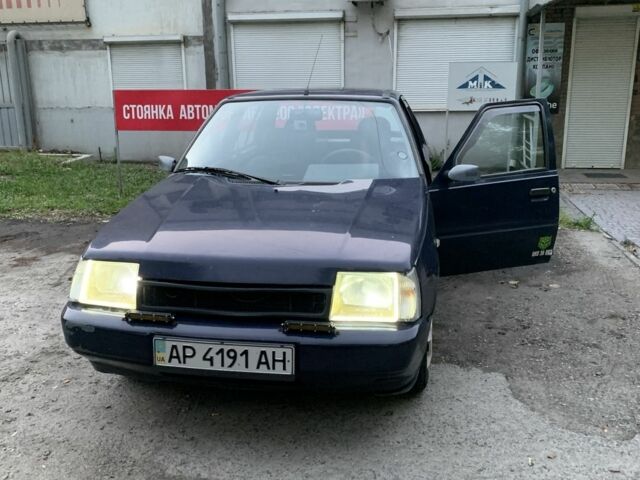 Синий ЗАЗ 1103 Славута, объемом двигателя 1.2 л и пробегом 140 тыс. км за 950 $, фото 1 на Automoto.ua