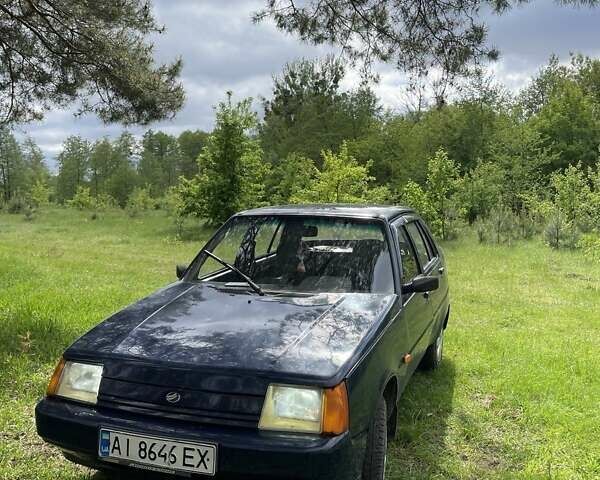 Синий ЗАЗ 1103 Славута, объемом двигателя 1.2 л и пробегом 96 тыс. км за 1300 $, фото 1 на Automoto.ua