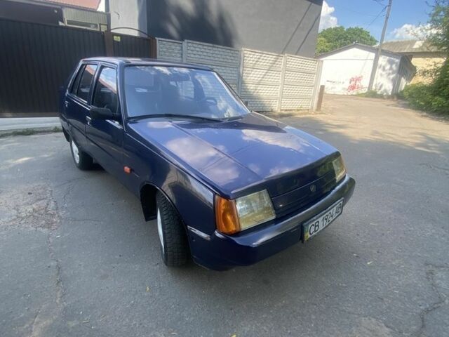 Синий ЗАЗ 1103 Славута, объемом двигателя 1.2 л и пробегом 100 тыс. км за 1150 $, фото 1 на Automoto.ua