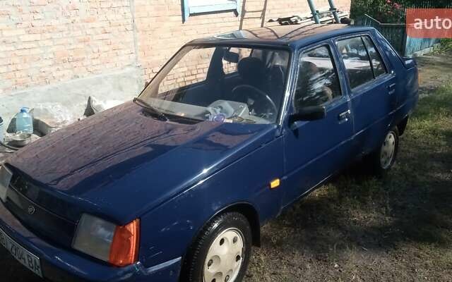 Синий ЗАЗ 1103 Славута, объемом двигателя 1.2 л и пробегом 97 тыс. км за 1250 $, фото 1 на Automoto.ua