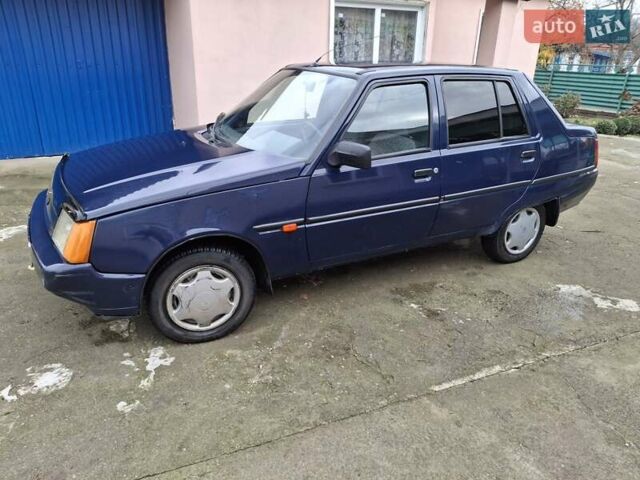 Синий ЗАЗ 1103 Славута, объемом двигателя 1.3 л и пробегом 57 тыс. км за 1600 $, фото 1 на Automoto.ua