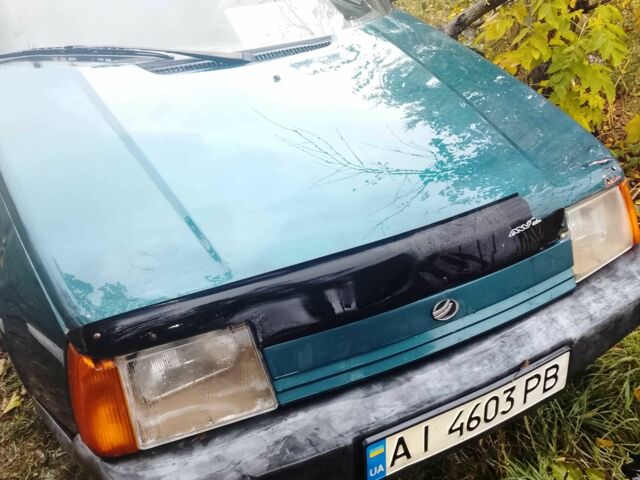 Зелений ЗАЗ 1103 Славута, об'ємом двигуна 1.1 л та пробігом 187 тис. км за 900 $, фото 1 на Automoto.ua