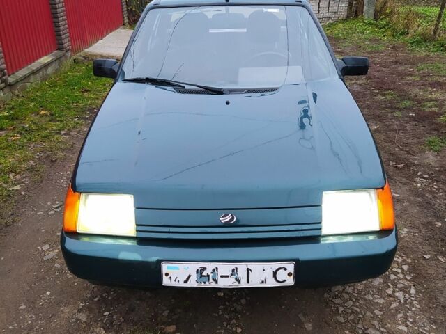 Зеленый ЗАЗ 1103 Славута, объемом двигателя 1.2 л и пробегом 150 тыс. км за 900 $, фото 1 на Automoto.ua