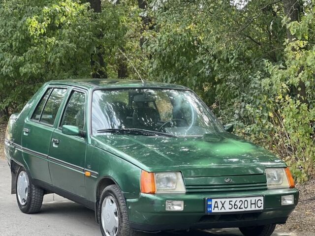 Зеленый ЗАЗ 1103 Славута, объемом двигателя 1.2 л и пробегом 2 тыс. км за 850 $, фото 1 на Automoto.ua