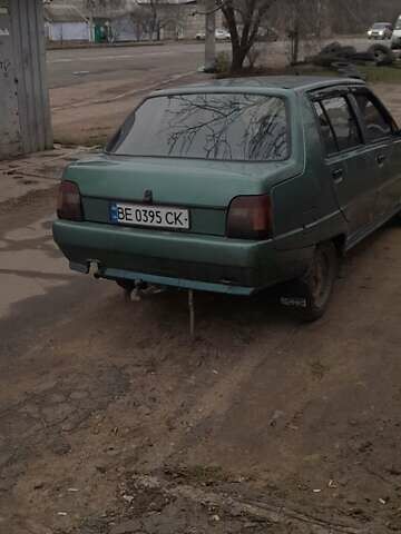 Зеленый ЗАЗ 1103 Славута, объемом двигателя 1.2 л и пробегом 160 тыс. км за 950 $, фото 1 на Automoto.ua