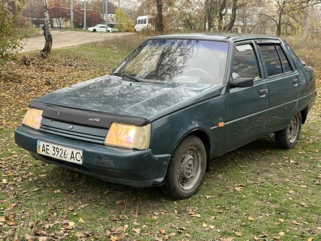Зеленый ЗАЗ 1103 Славута, объемом двигателя 1.3 л и пробегом 150 тыс. км за 800 $, фото 1 на Automoto.ua