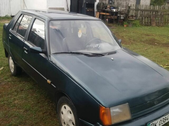 Зелений ЗАЗ 1103 Славута, об'ємом двигуна 1.2 л та пробігом 285 тис. км за 500 $, фото 1 на Automoto.ua