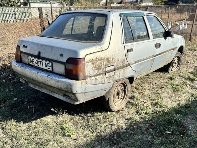 Зеленый ЗАЗ 1103 Славута, объемом двигателя 1.3 л и пробегом 200 тыс. км за 190 $, фото 1 на Automoto.ua