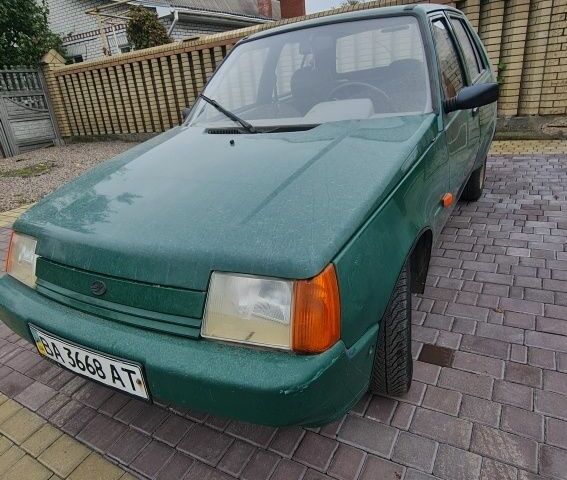 Зелений ЗАЗ 1103 Славута, об'ємом двигуна 1.3 л та пробігом 100 тис. км за 987 $, фото 1 на Automoto.ua