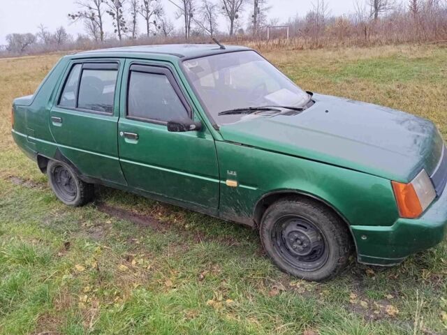 Зелений ЗАЗ 1103 Славута, об'ємом двигуна 1.2 л та пробігом 251 тис. км за 850 $, фото 1 на Automoto.ua